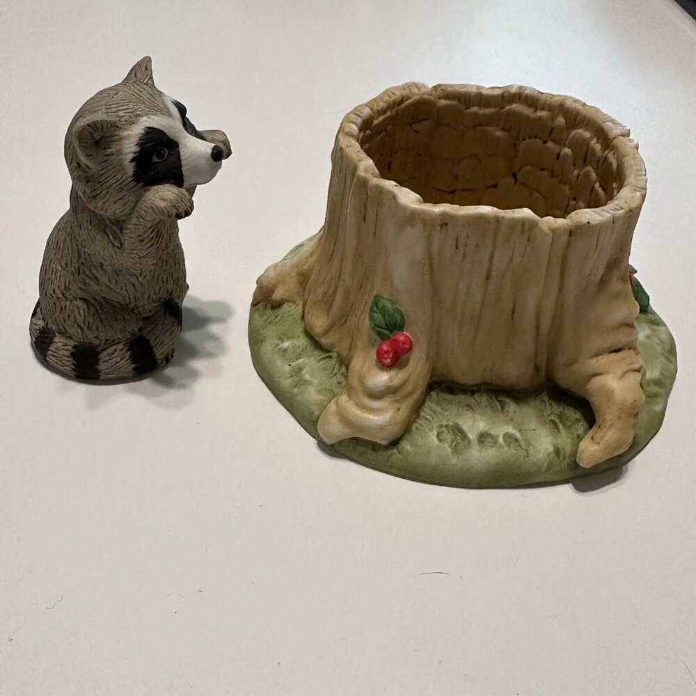Franklin Mint Woodland Surprises Figure Raccoon  Jacqueline B Smith 1984 - Picture 3 of 7